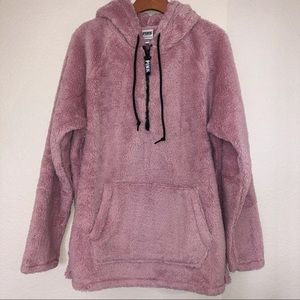 Brand new PINK pullover 💞